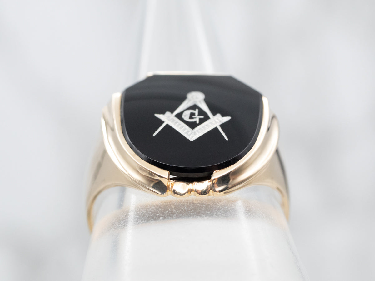 Vintage Gold Black Onyx Masonic Ring