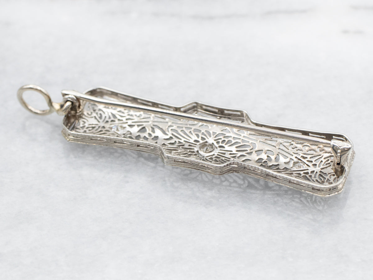 Broche o colgante de filigrana de diamantes de talla europea Art Déco de oro blanco