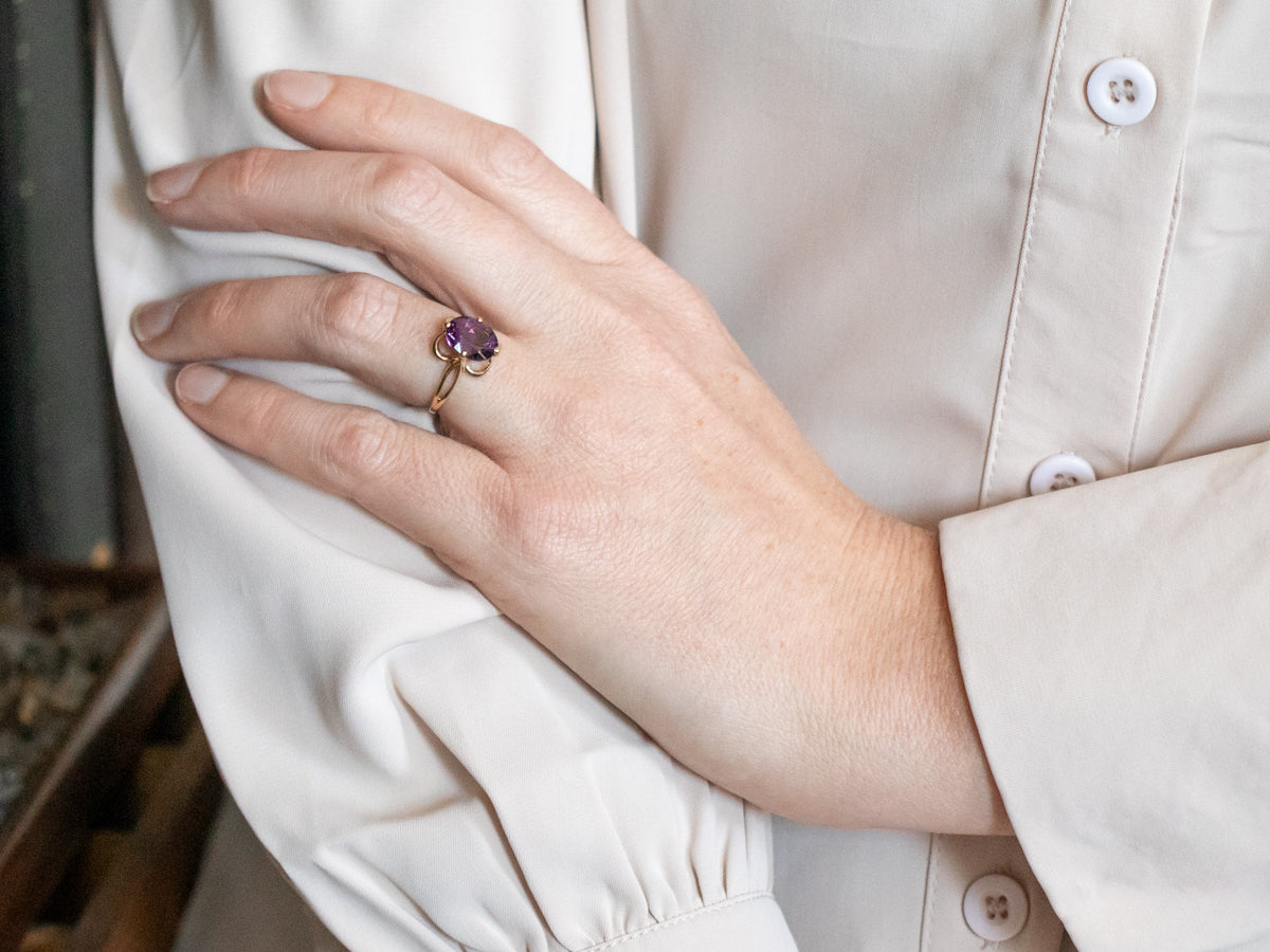 Yellow Gold Oval Cut Amethyst Solitaire Ring