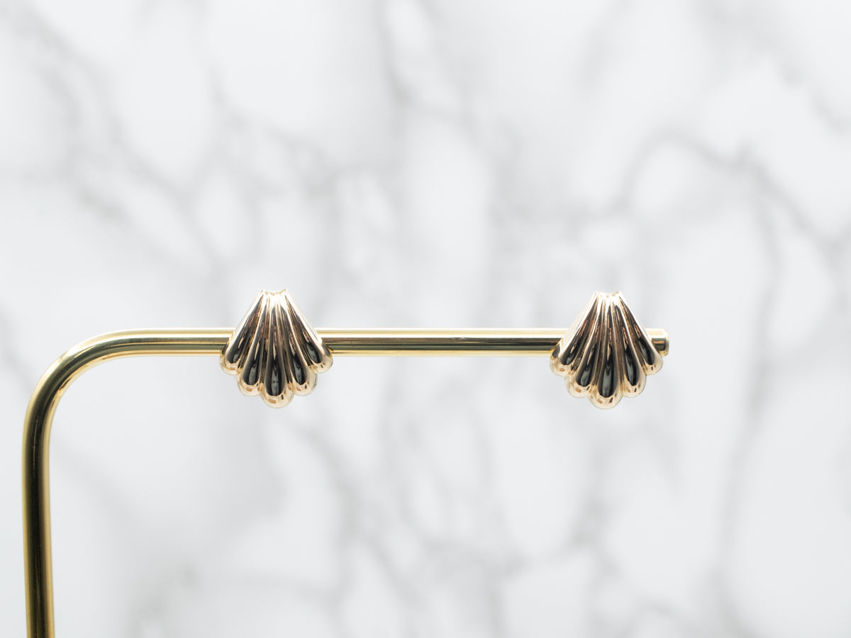 Vintage Gold Shell Shaped Stud Earrings