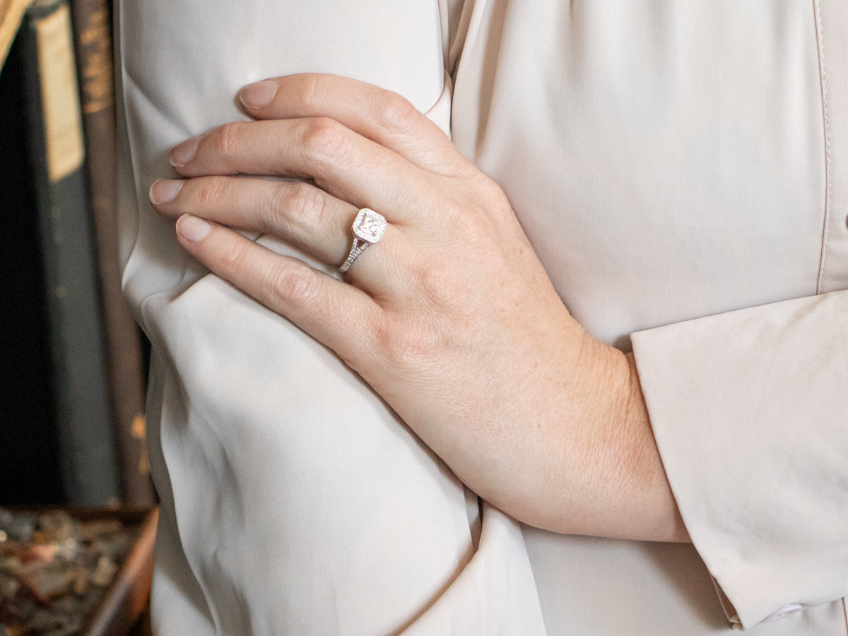 Sparkling Diamond Cluster Halo Engagement Ring