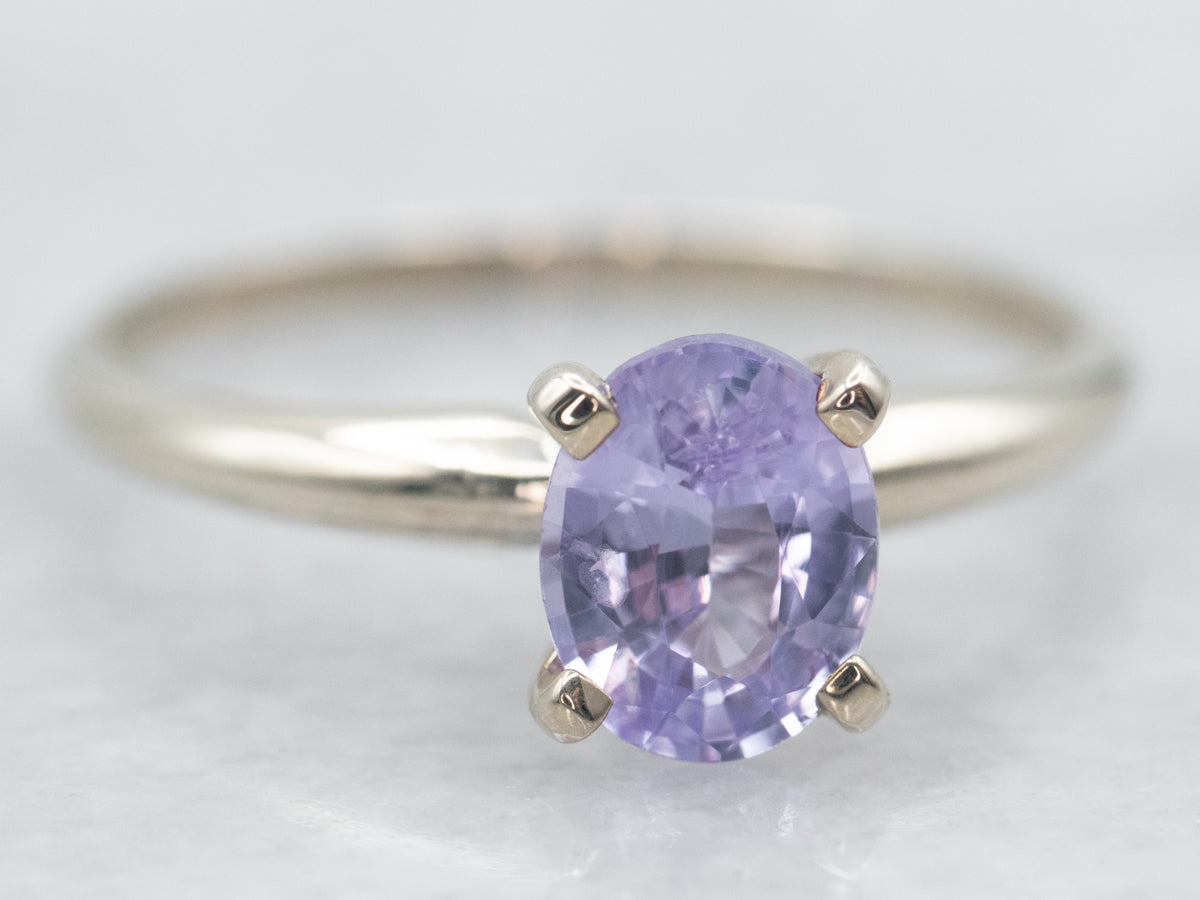 Anillo Solitario Oro Blanco Zafiro Púrpura