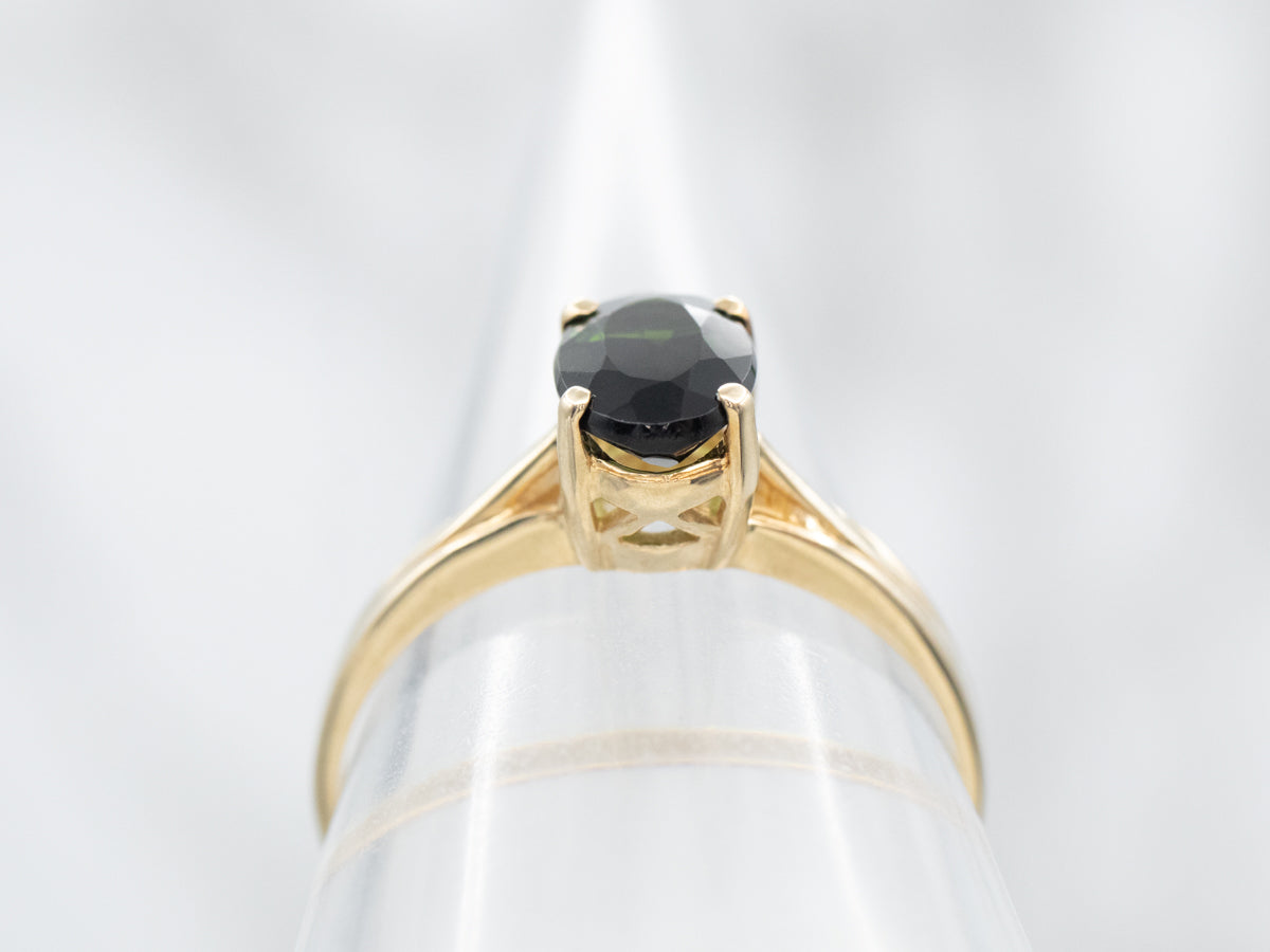 Anillo Solitario De Turmalina Verde De Talla Ovalada