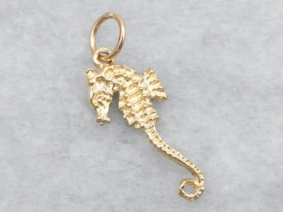 Yellow Gold Seahorse Pendant