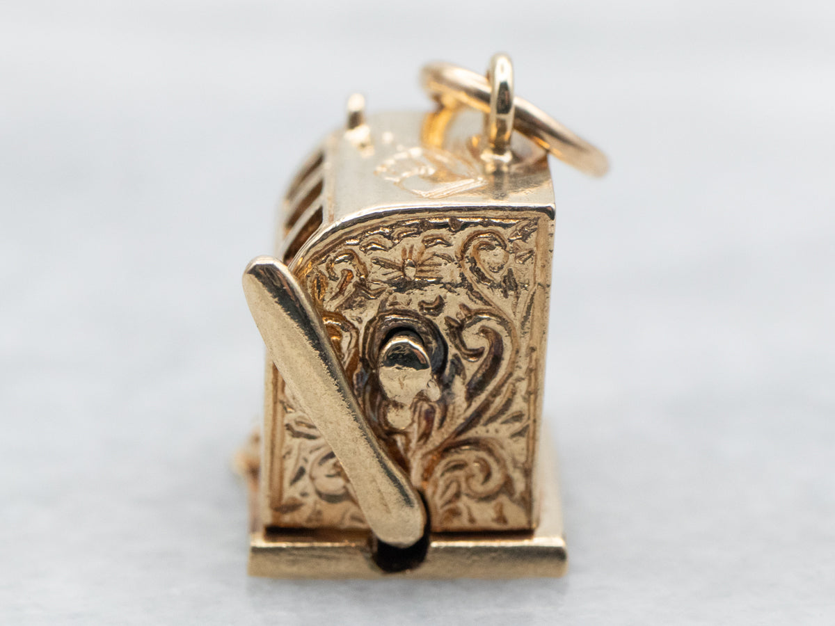 Yellow Gold Slot Machine Charm