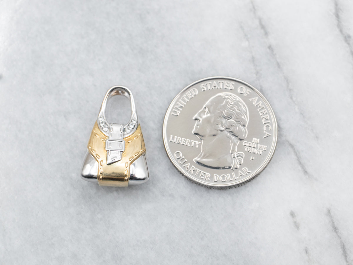 Colgante de bolso con diamantes de diseñador en oro de 18 quilates