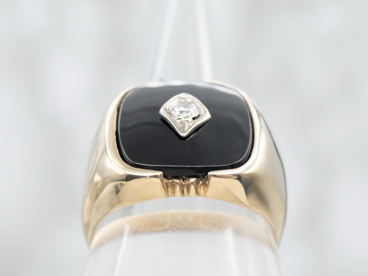 Anillo de ónix negro y diamantes talla europea