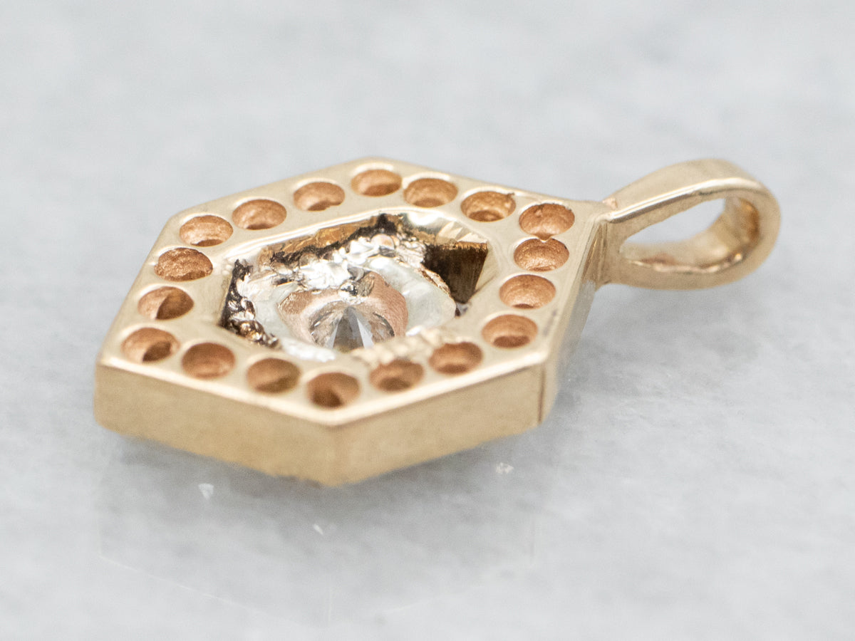 Colgante de diamantes hexagonales