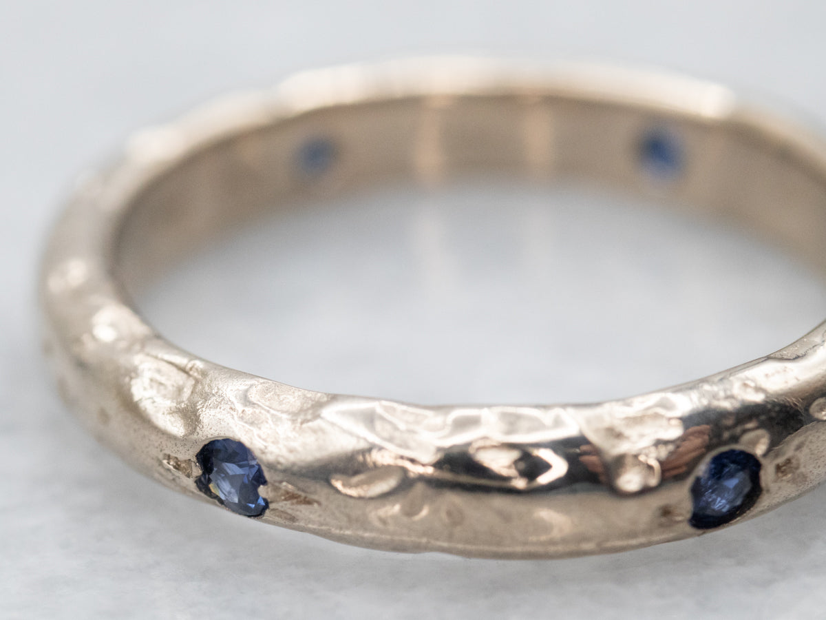 Antique Sapphire Pattern Band