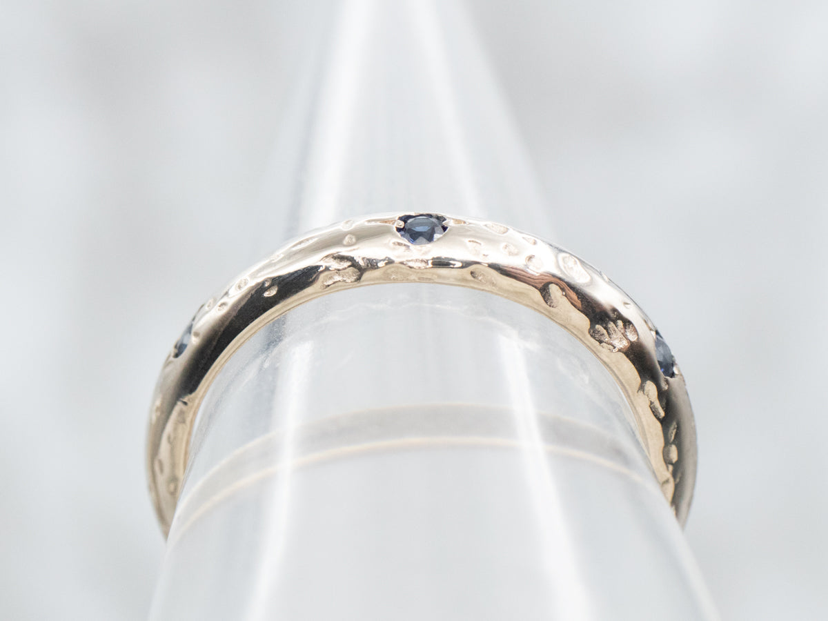 Antique Sapphire Pattern Band