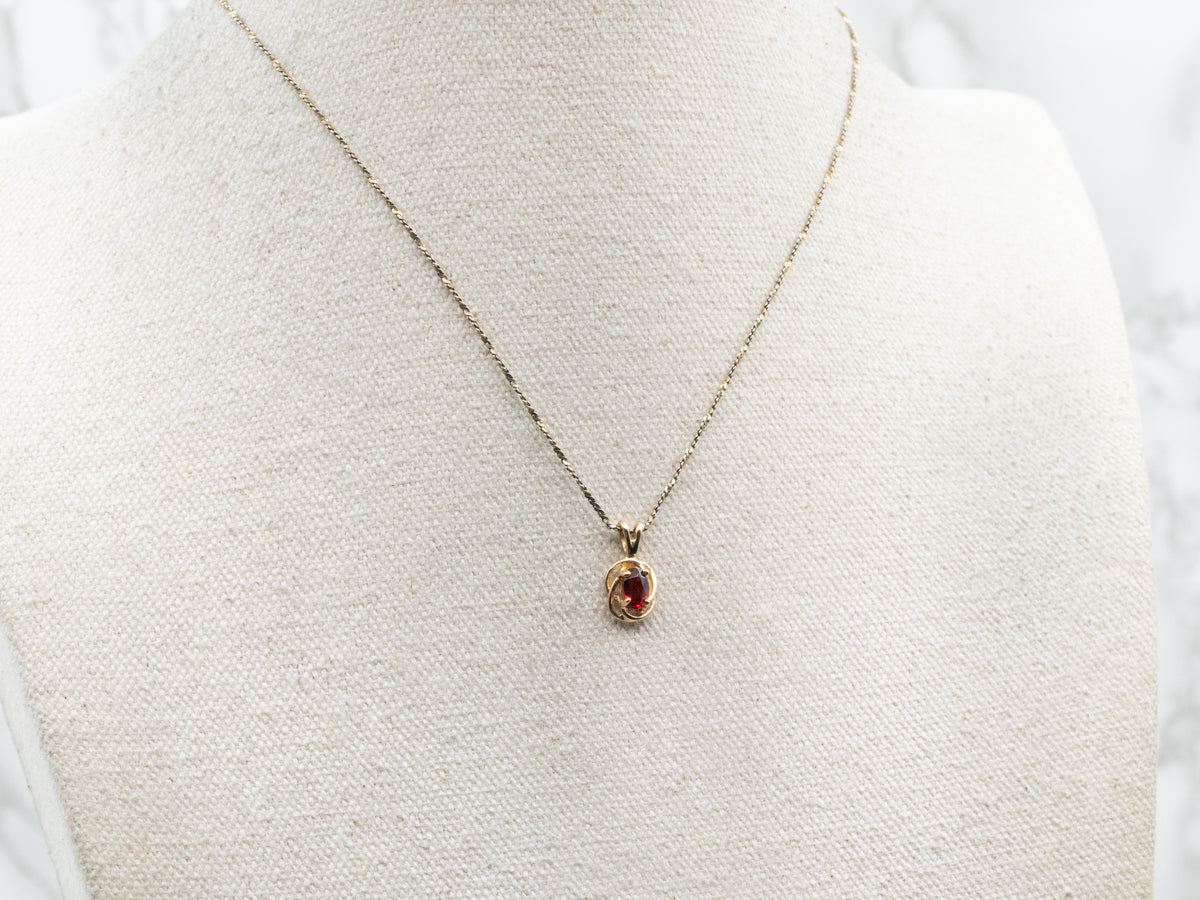 Colgante Solitario Granate Oro Amarillo