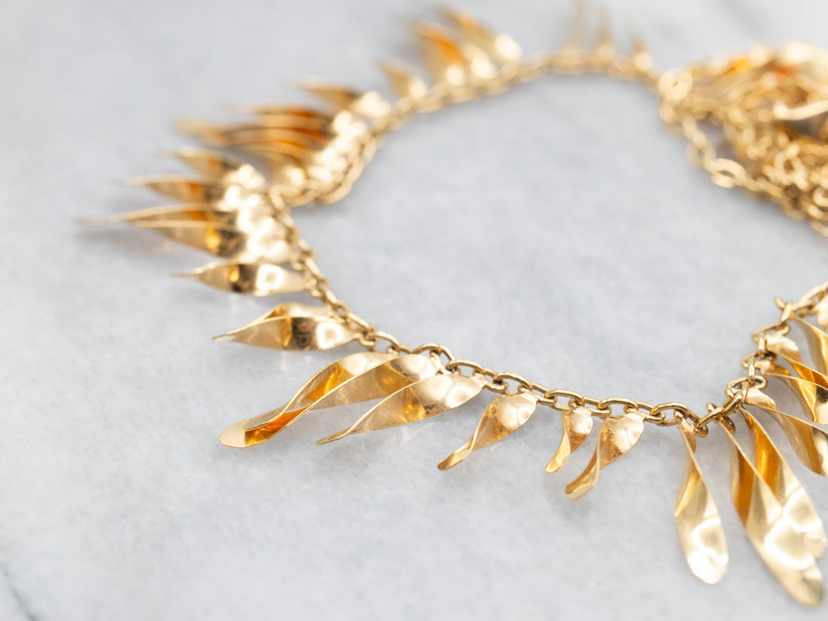 Collar de flecos ajustables con cierre de mosquetón