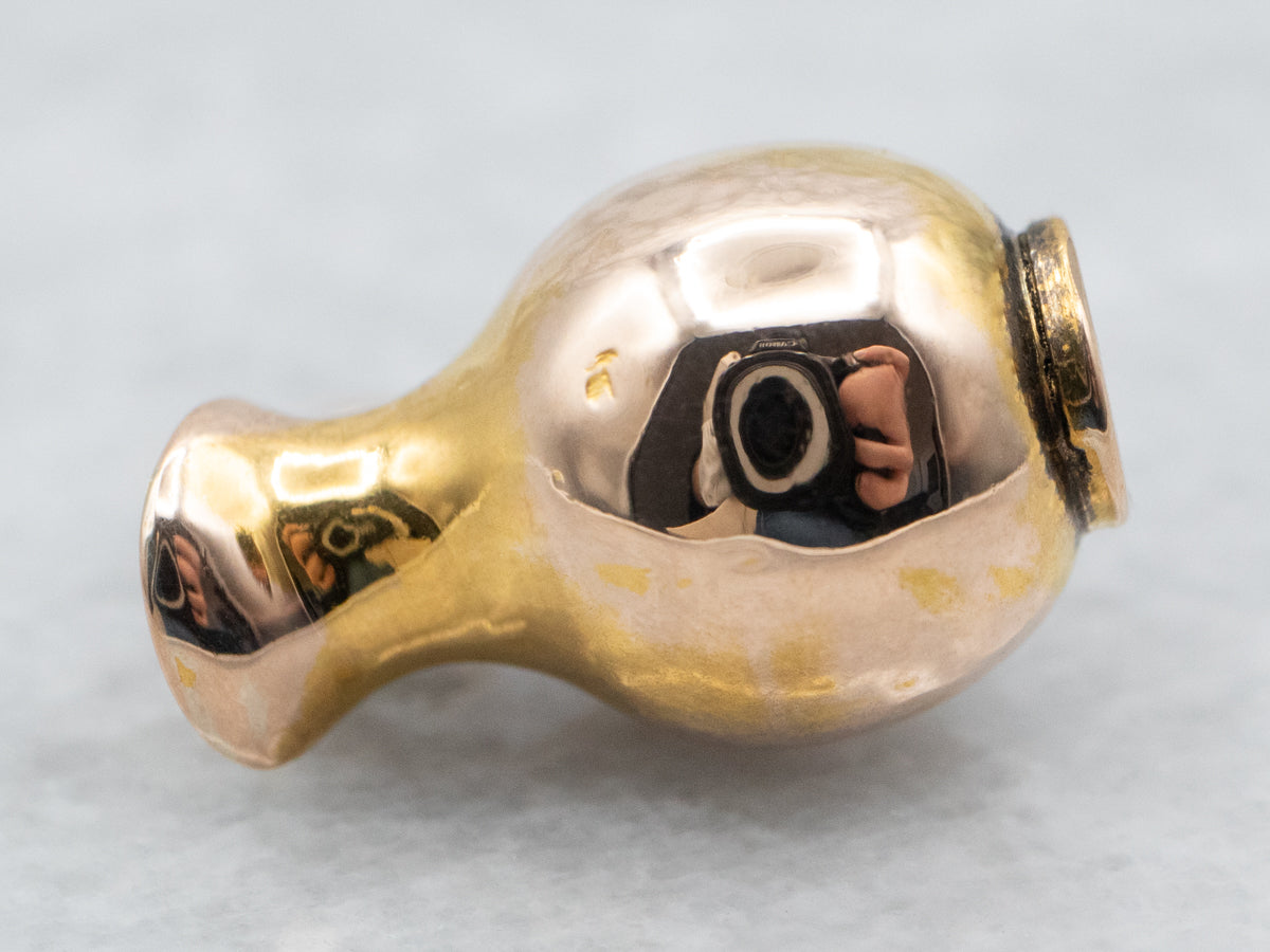 Charm de jarra de oro