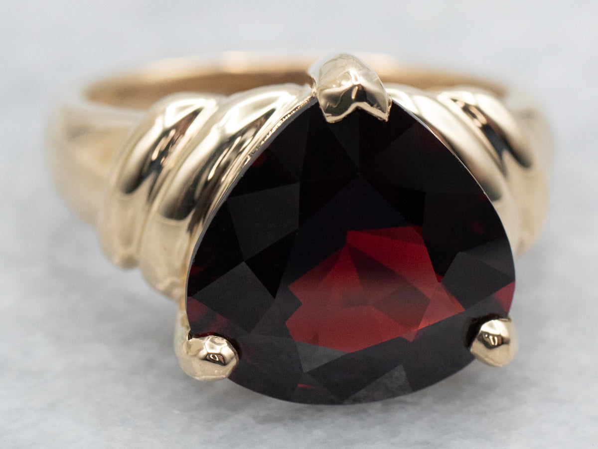 Anillo Solitario Granate Brillante