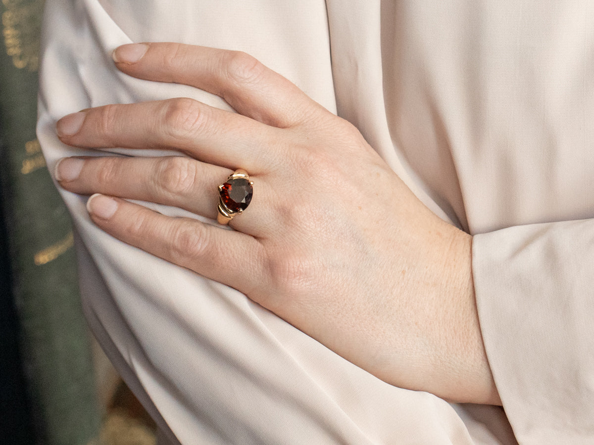 Anillo Solitario Granate Brillante