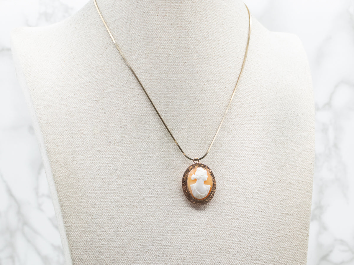 Vintage Gold Cameo Brooch or Pendant