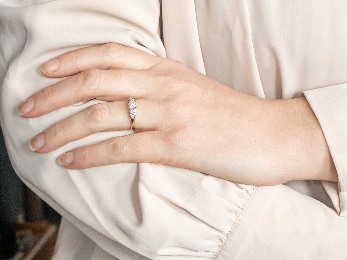 Retro Diamond Engagement Ring