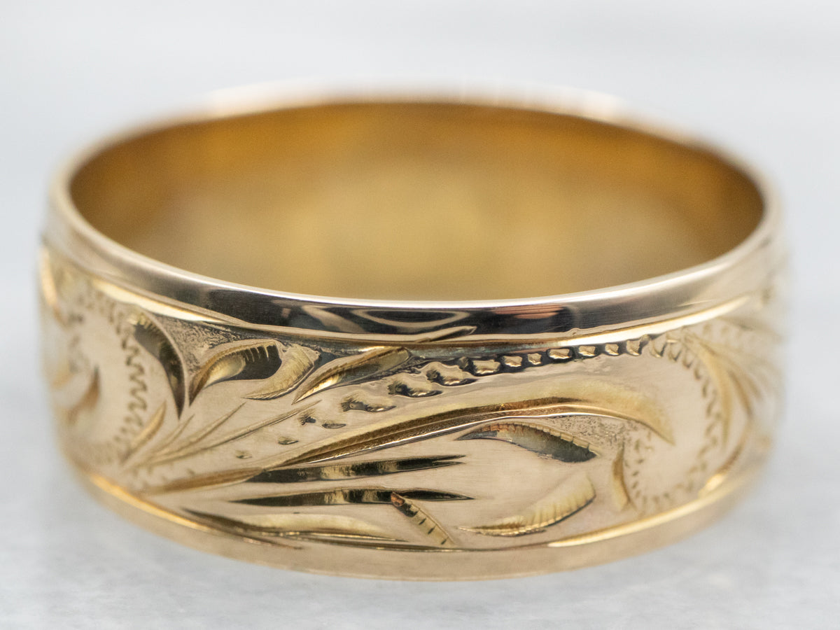 Vintage Gold Flower Pattern Wedding Band