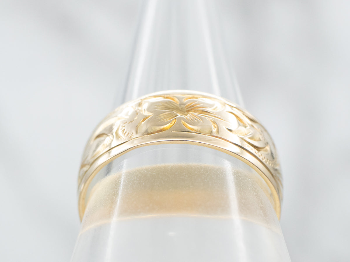 Vintage Gold Flower Pattern Wedding Band