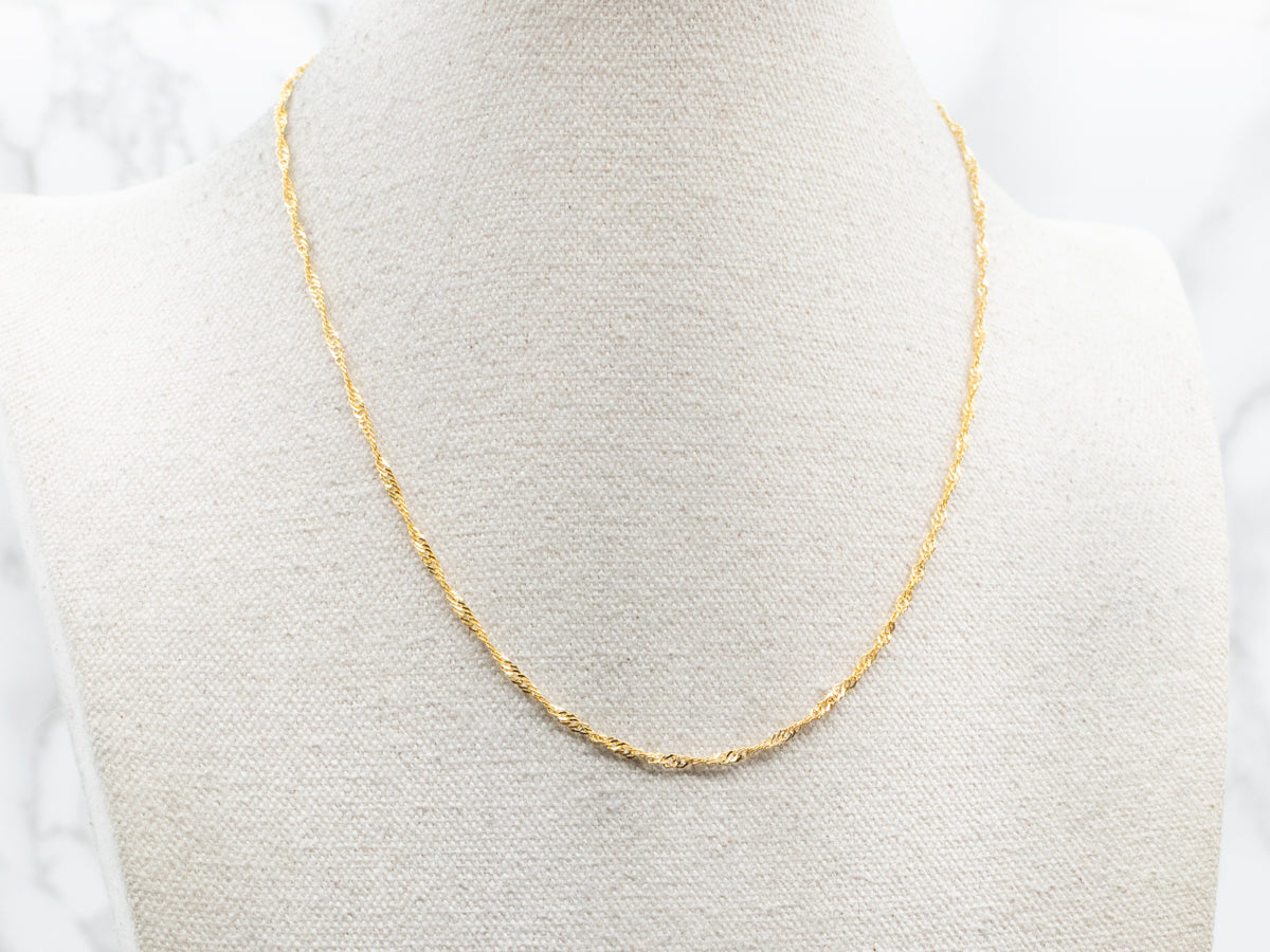 Cadena Singapur de oro de 18 quilates con cierre de anilla