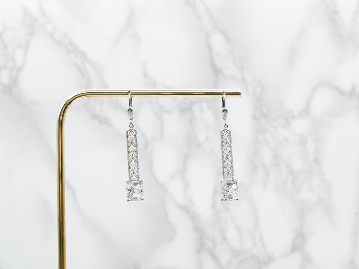 Pendientes colgantes de filigrana con topacio blanco