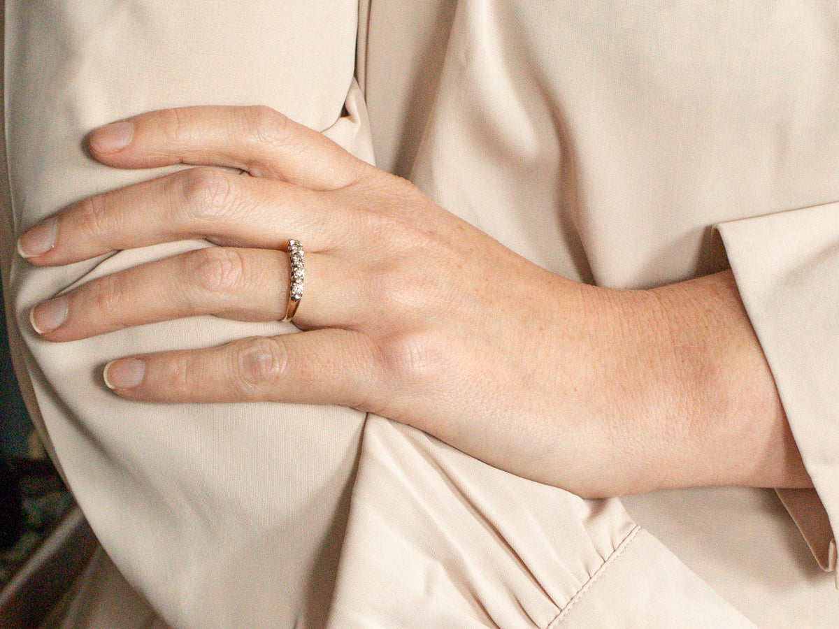 Sparkling Five Diamond Band