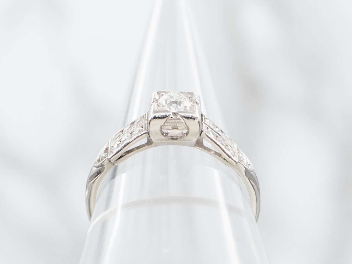 Anillo de compromiso de diamantes de talla única y europea