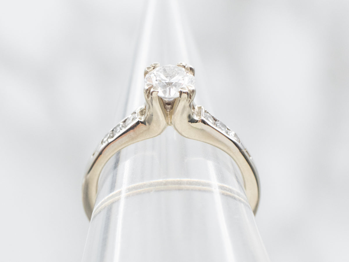 Anillo de compromiso de diamantes