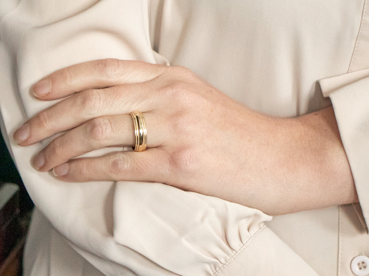 Double Milgrain Edge Wedding Band