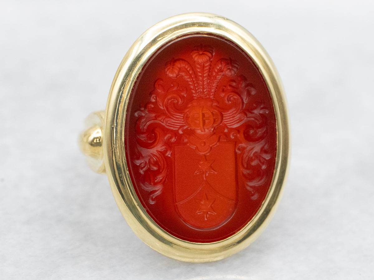 Vintage Green Gold Family Crest Carnelian Intaglio Ring