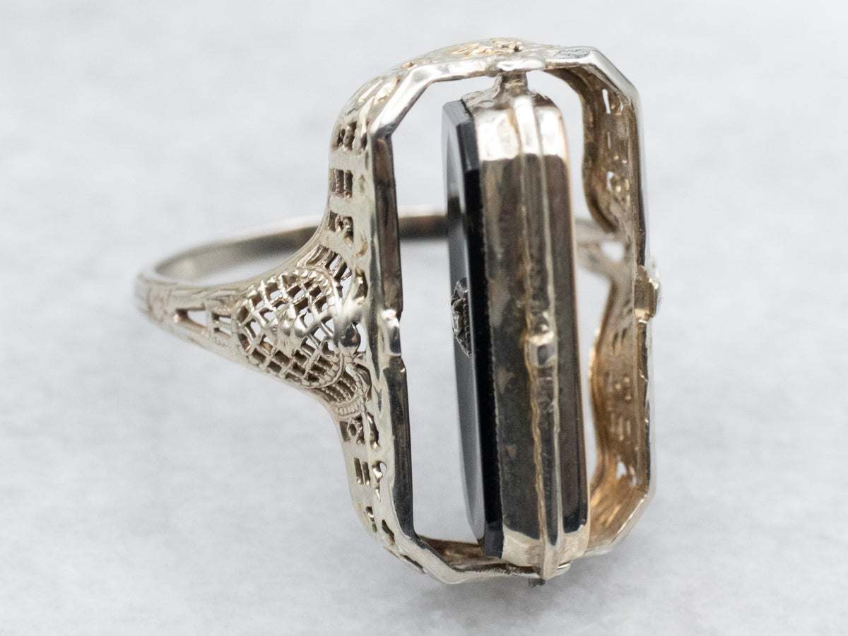 Anillo tipo flip de diamantes y ónix negro de dos tonos