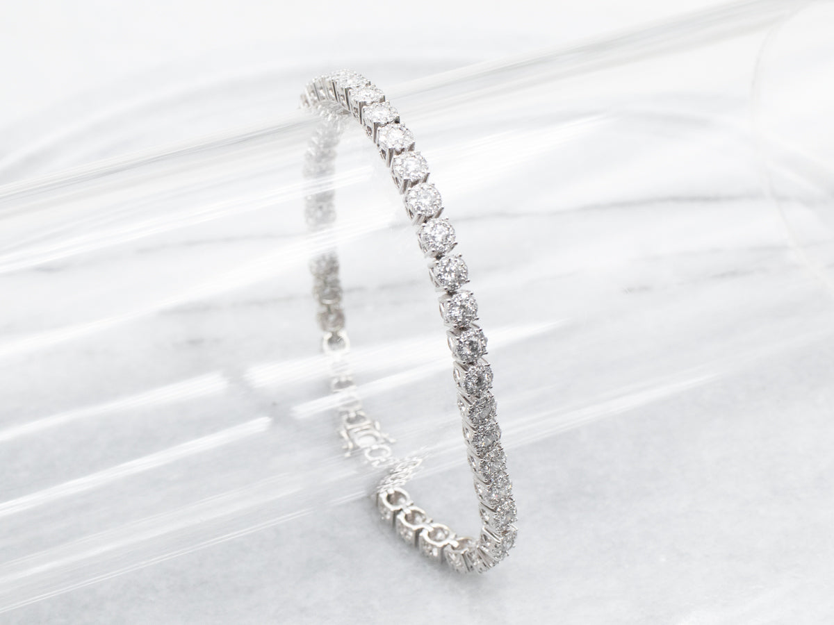 Pulsera de tenis de diamantes Aspecto elegante Calidad Princesa Talla Pulsera de tenis de diamantes Aspecto elegante Calidad Princesa Talla