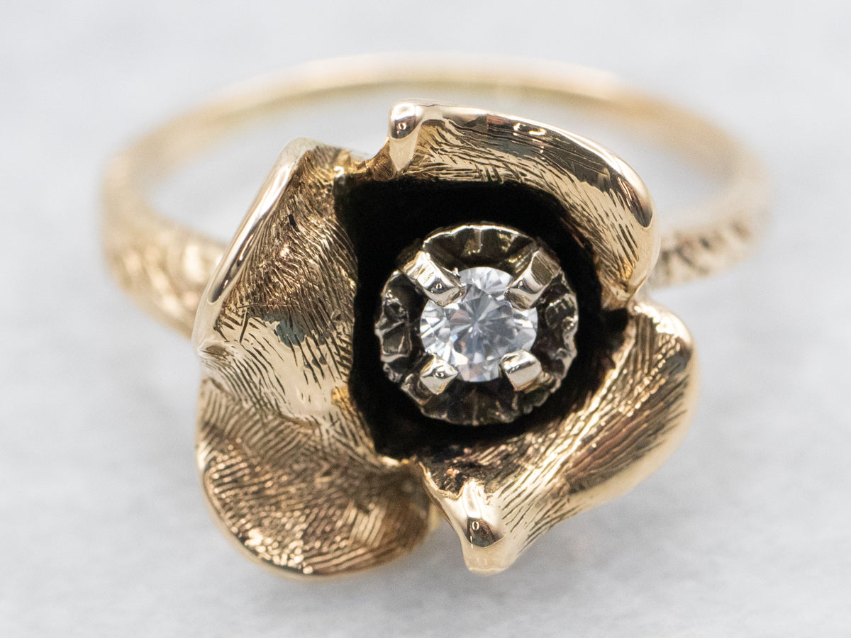 Vintage Gold Diamond Flower Solitaire Ring