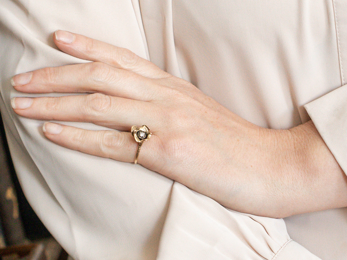 Anillo de flores de diamantes
