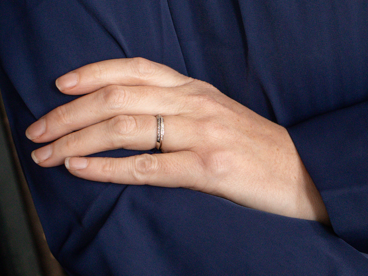 Platinum Diamond Knife Edge Wedding Band