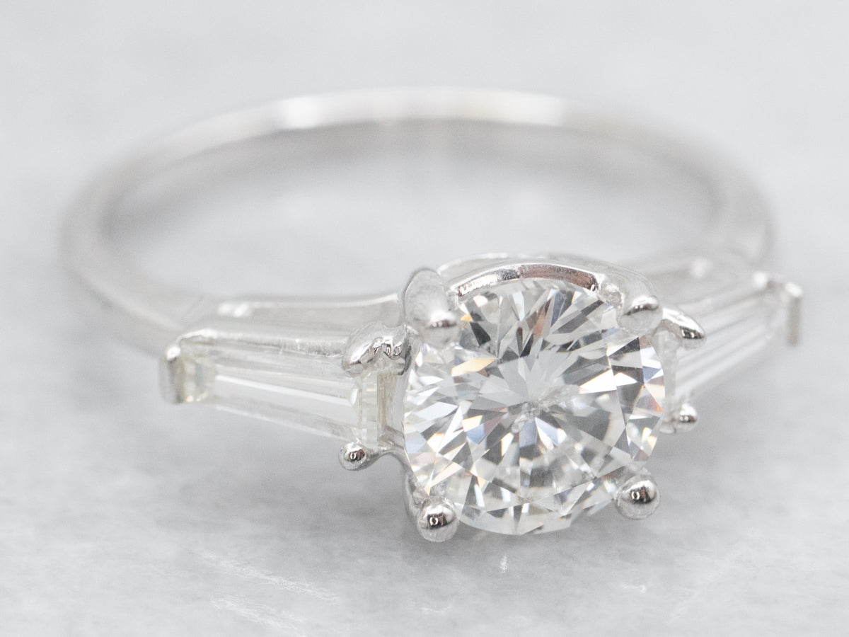 Modern Diamond Engagement Ring