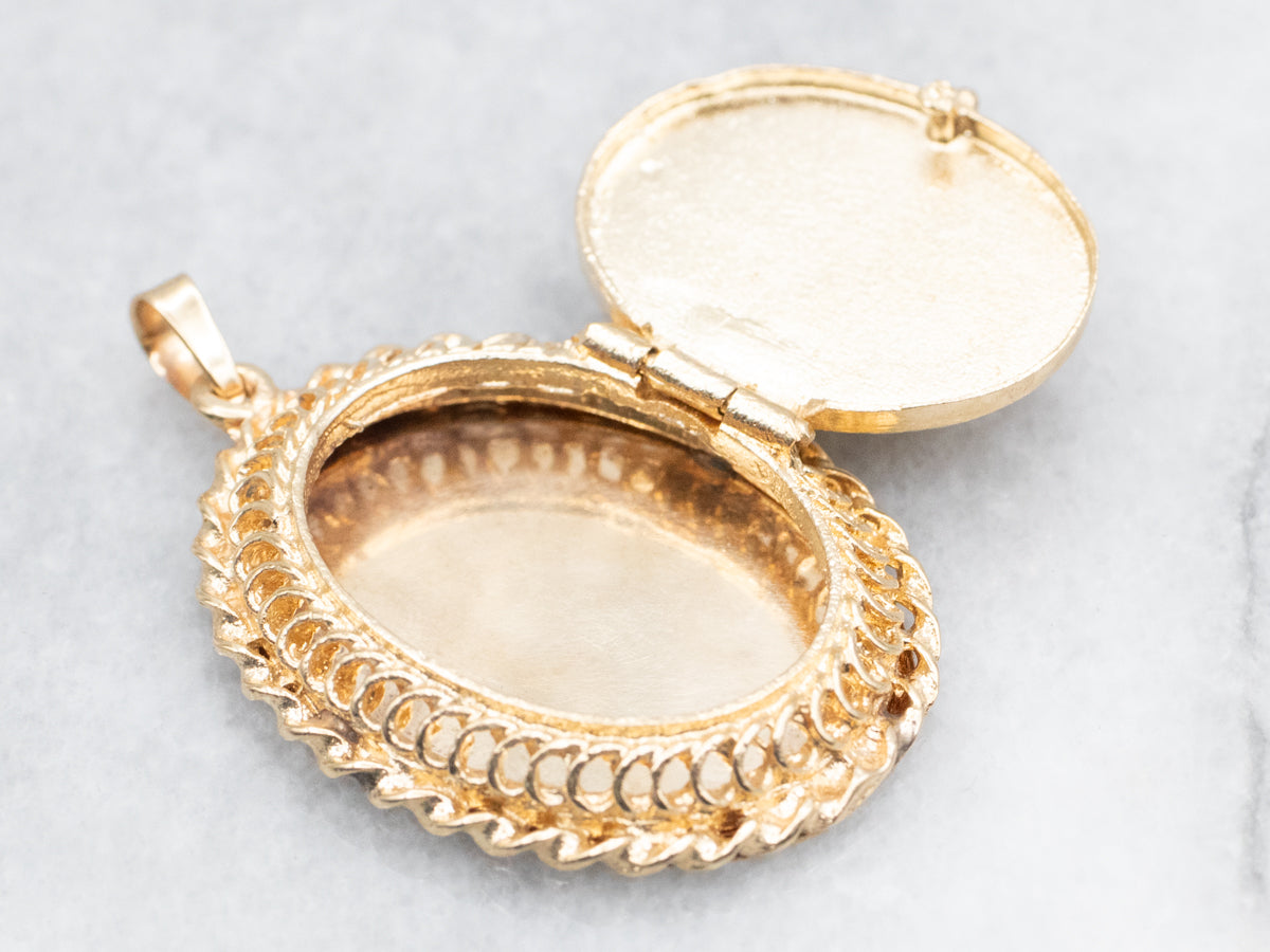 Art Nouveau Floral Etched Locket