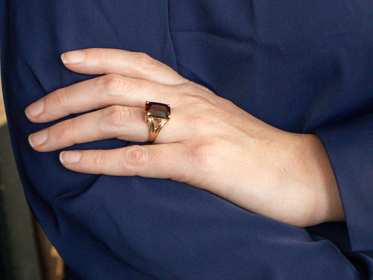 Rhodolite Garnet Solitaire Split Shank Ring