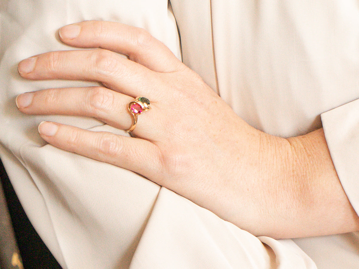 Anillo Bypass de Turmalina Rosa y Verde