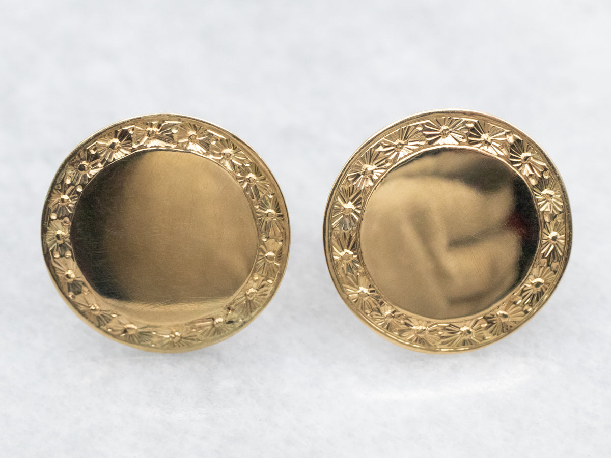18K Gold Screw Back Stud Earrings with Patterned Frame