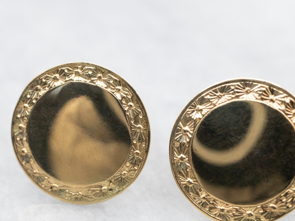 18K Gold Screw Back Stud Earrings with Patterned Frame