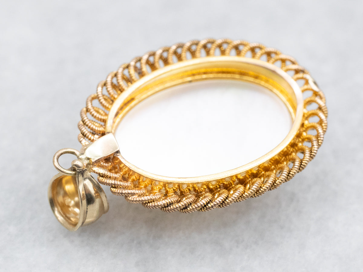 Mother of Pearl Pendant in Looping Gold Frame