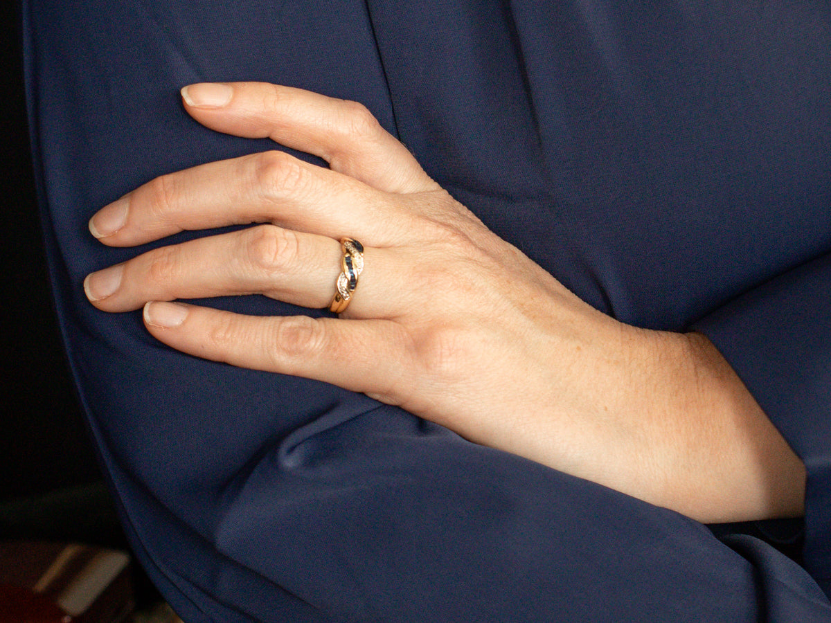 Modern Gold Sapphire and Diamond Twisted Band