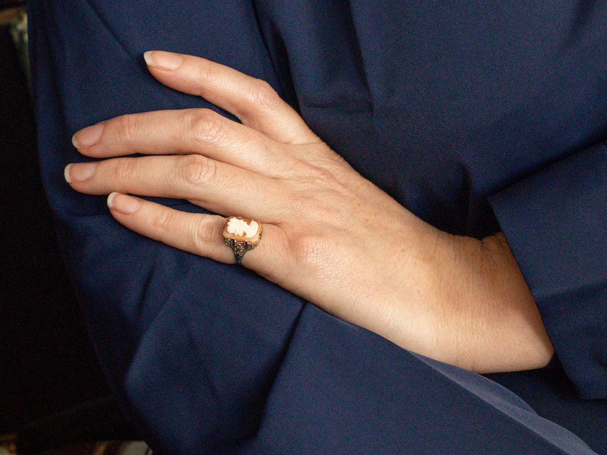 Vintage Cameo in Art Deco Filigree Ring