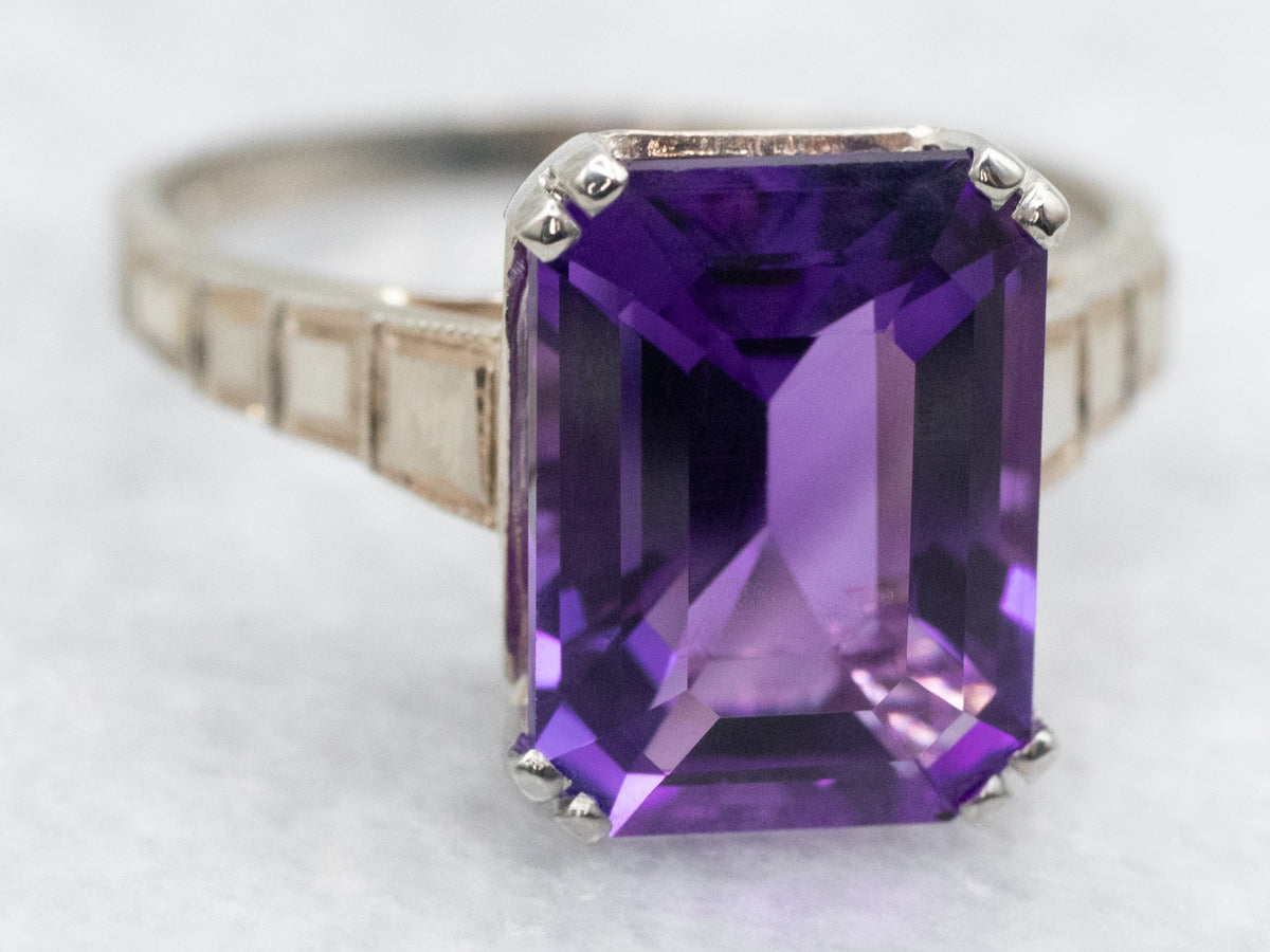 Retro Era Gold Amethyst Solitaire Ring