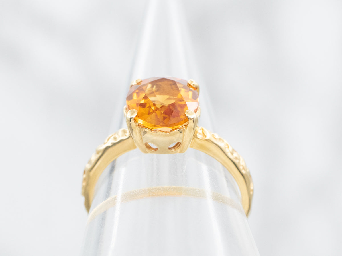 Citrine Solitaire Ring with 18-Karat Gold Pattern Shoulders