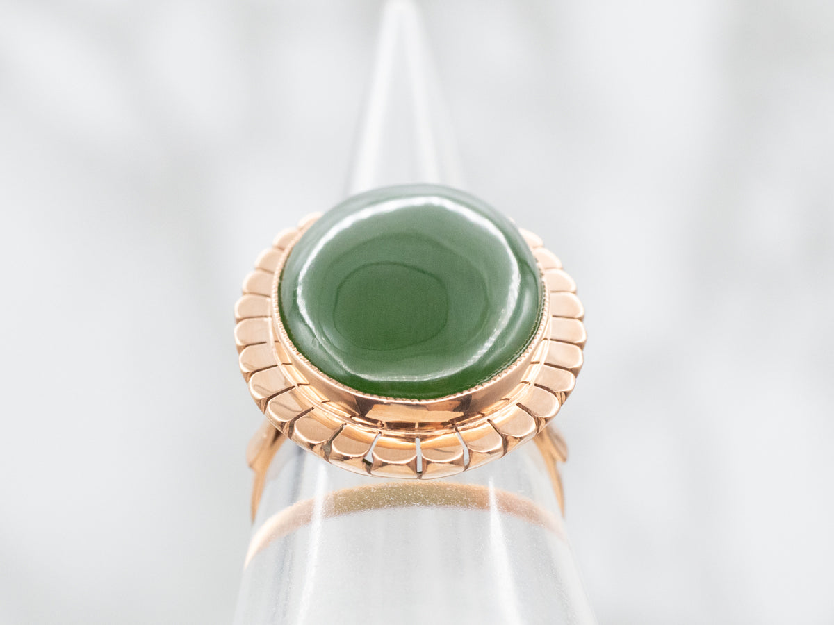 Vintage Gold Nephrite Jade Ring with Scalloped Edge