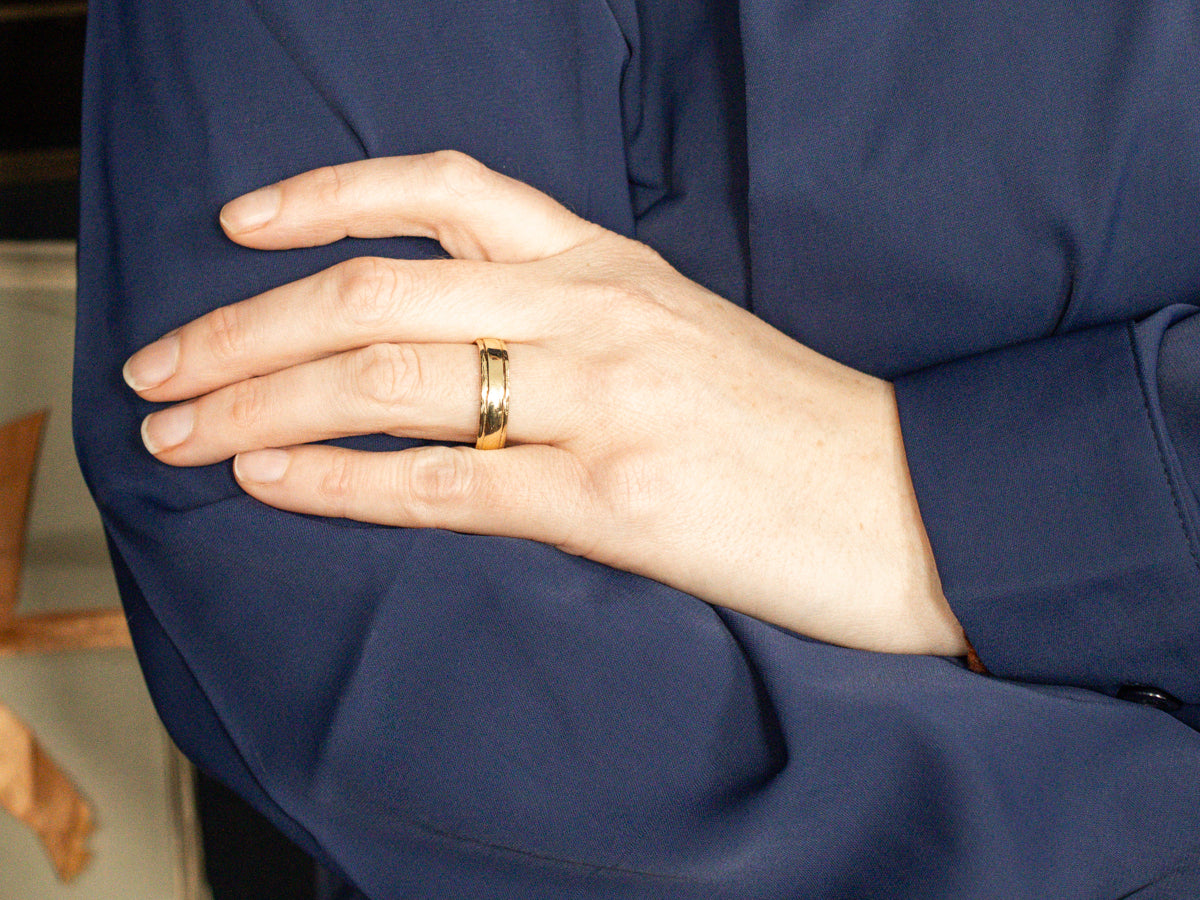 Men's Gold Wedding Band with Patterned Edge