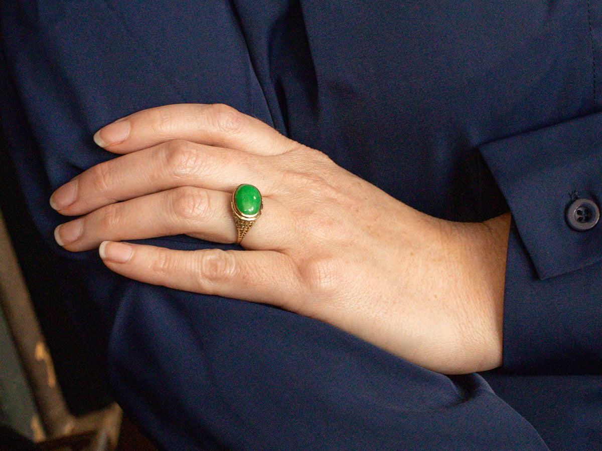 Art Nouveau Green Gold Filigree Fine Jadeite Cocktail Ring