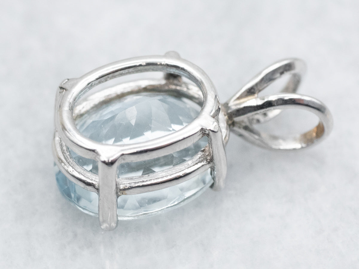 Oval Cut Aquamarine Solitaire Pendant